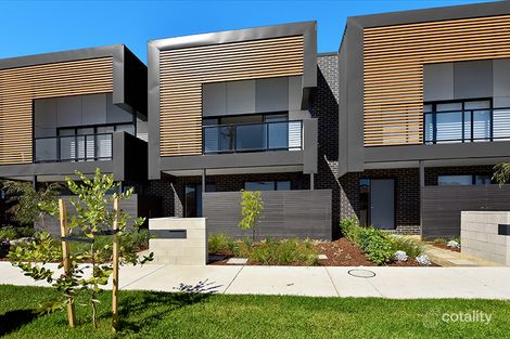 Property photo of 1E Westminster Drive Avondale Heights VIC 3034