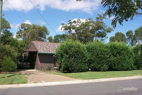 11 Parkroyal Cres, Regents Park, QLD 4118