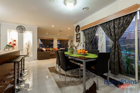 Property photo of 100 Sabel Drive Cranbourne North VIC 3977