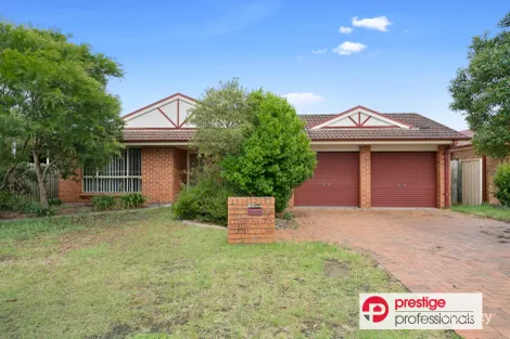 4 Timbara Ct, Wattle Grove, NSW 2173