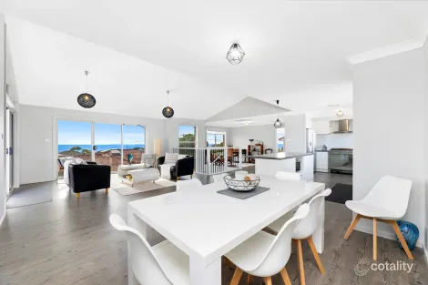 Property photo of 12 Lonsdale Parade Dalmeny NSW 2546