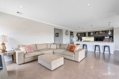 Property photo of 121 Roulston Way Wallan VIC 3756