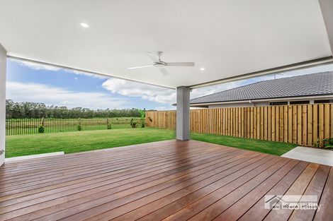 Property photo of 31 Whitsunday Circuit Pimpama QLD 4209
