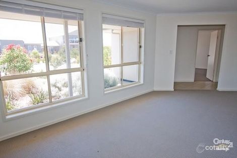 Property photo of 8 Kaurna Avenue Aldinga Beach SA 5173