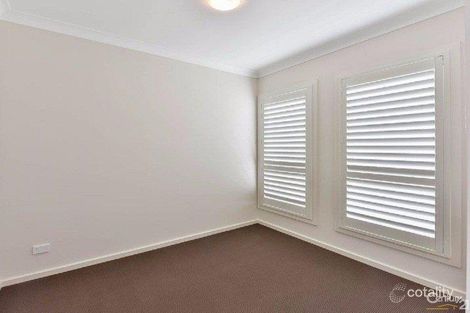 Property photo of 4 Finlay Street Oran Park NSW 2570