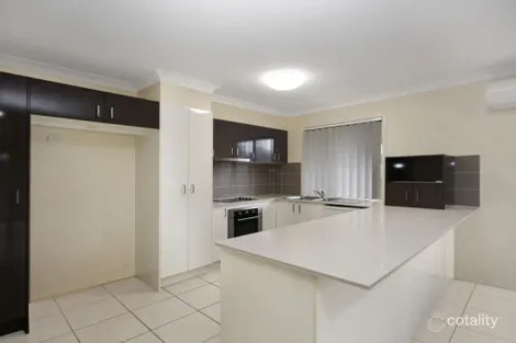 Property photo of 5 Sovereign Close Brassall QLD 4305