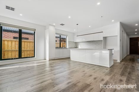 Property photo of 18 Seppies Road Wollert VIC 3750