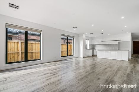 Property photo of 18 Seppies Road Wollert VIC 3750
