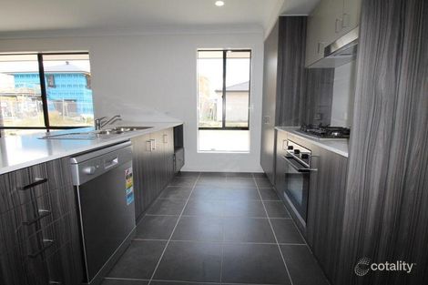 Property photo of 28 Penda Crescent Pallara QLD 4110