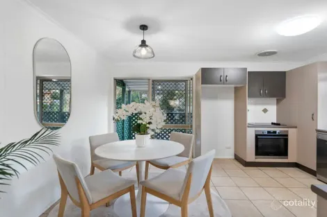 Property photo of 28 Simon Street Underwood QLD 4119