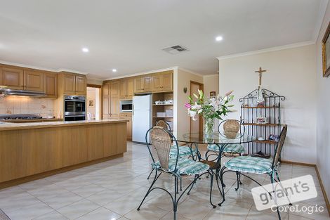 Property photo of 15 Hillview Place Berwick VIC 3806