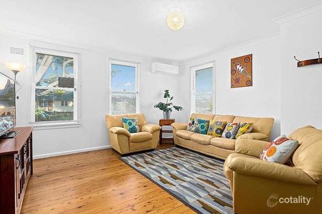 Property photo of 3 Day Street Lake Illawarra NSW 2528