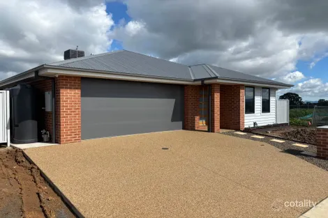 32 Wongamaar Bvd, Thurgoona, NSW 2640