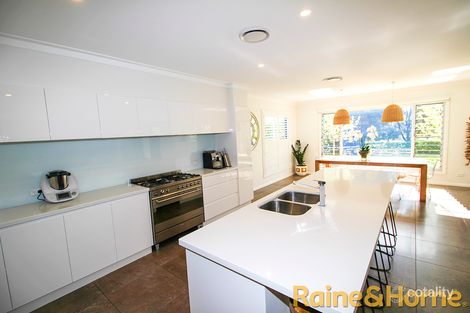 Property photo of 52 Lakeside Circuit Dubbo NSW 2830