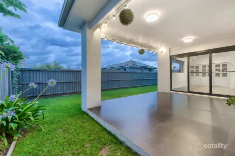 Property photo of 8 Pinnibar Street Bridgeman Downs QLD 4035