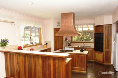 Property photo of 24 Boundary Road Mortlake VIC 3272