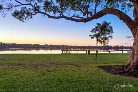 Property photo of 165 Corinthian Road East Riverton WA 6148