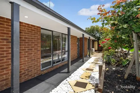 Property photo of 63 Murphy Road Pakenham VIC 3810