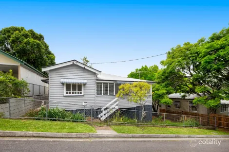 Property photo of 16 Tiny Street Greenslopes QLD 4120
