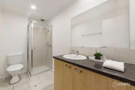 Property photo of 10A/1 Eildon Road St Kilda VIC 3182