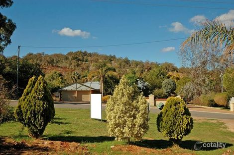 Property photo of 5 Prichard Road Greenmount WA 6056