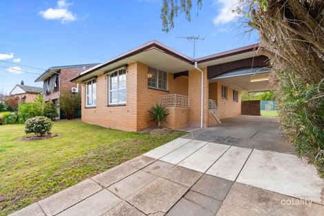 Property photo of 30 White Avenue Kooringal NSW 2650