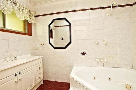 Property photo of 2 Washington Place Castle Hill NSW 2154