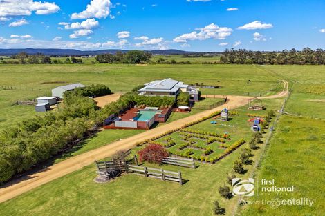 14 Arran Cct, Largs, NSW 2320