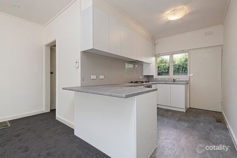 2/2 St Johns Pde, Kew, VIC 3101