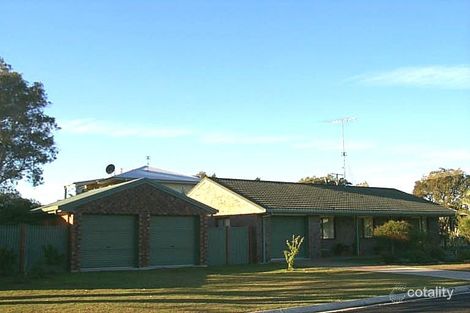 2 Sorrento Ave, Coolum Beach, QLD 4573