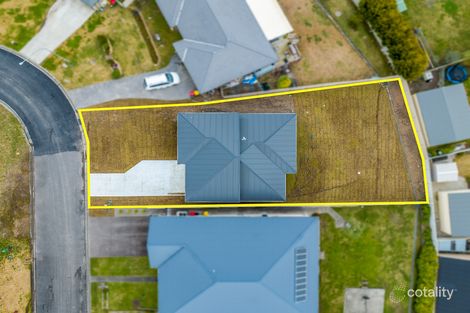 Property photo of 13 Henderson Place Lithgow NSW 2790