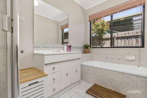 Property photo of 37 Bungarim Wynd Sydenham VIC 3037