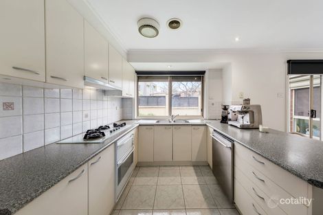 Property photo of 12 Ivanhoe Grove Malvern East VIC 3145
