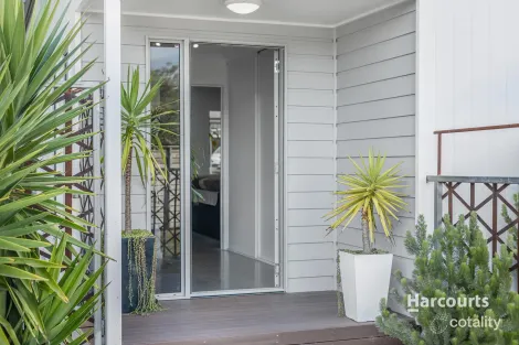 Property photo of 2 Serrata Crescent Sisters Beach TAS 7321