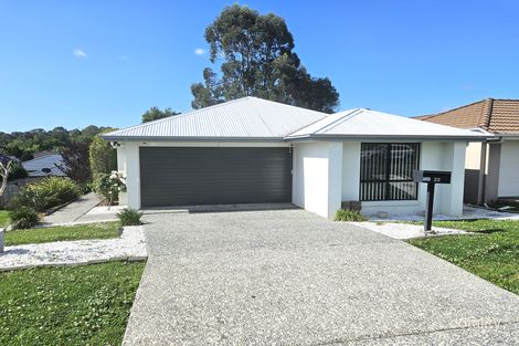 Property photo of 22 McLachlan Circuit Willow Vale QLD 4209