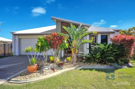 Property photo of 9 Honeyeater Court Woodgate QLD 4660