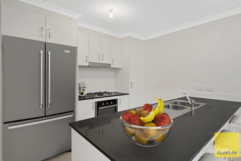 Property photo of 3 Gants Path Wyndham Vale VIC 3024