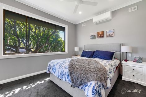 Property photo of 28 Burleigh Avenue Pennington SA 5013