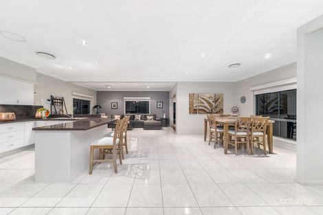 Property photo of 15 Thomson Close North Lakes QLD 4509