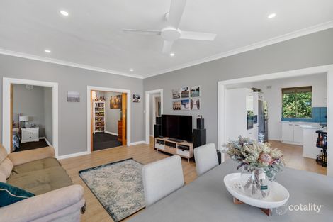 Property photo of 28 Burleigh Avenue Pennington SA 5013