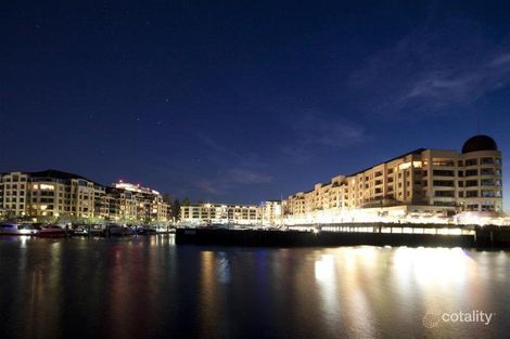 328/4 Holdfast Prom, Glenelg, SA 5045