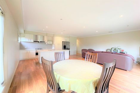 Property photo of 36 Wattlebird Crescent Reservoir VIC 3073