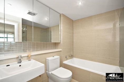 Property photo of 92/1 Timbrol Avenue Rhodes NSW 2138