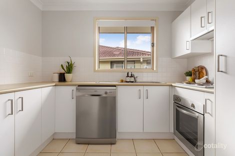 Property photo of 5/12 Denton Park Drive Rutherford NSW 2320