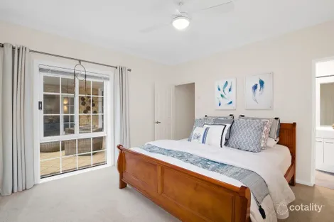 Property photo of 15 Waterhouse Avenue St Ives NSW 2075