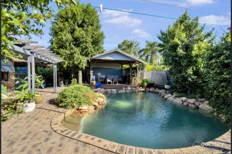 17 Fountain Way, Huntingdale, WA 6110