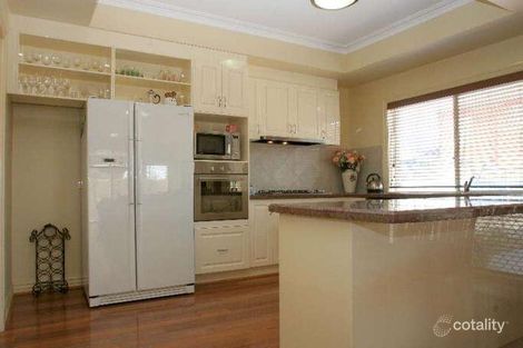 Property photo of 72 Glastonbury Circuit Point Cook VIC 3030