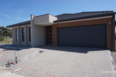 Property photo of 20 Closette Circuit Tarneit VIC 3029