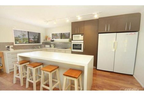 Property photo of 16 Adelong Crescent Buddina QLD 4575
