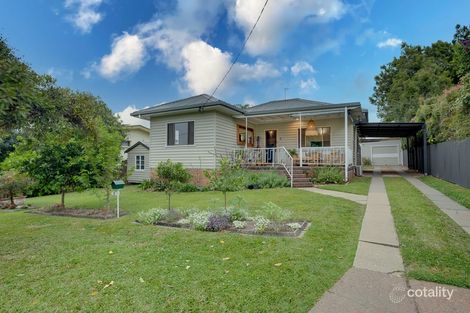 5 Edward St, Labrador, QLD 4215